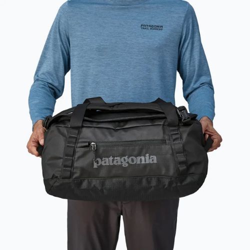 Patagonia Black Hole Duffel utazótáska 40 l fekete/fekete