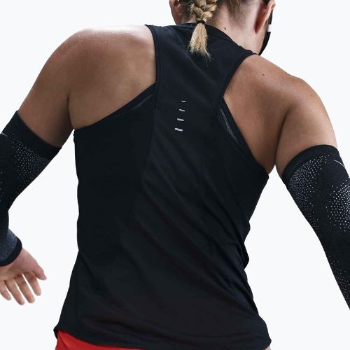 Nike Swift Dri-Fit női futópóló fekete