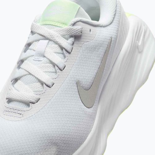 Nike Promina női cipő fehér/metál ezüst/barely volt
