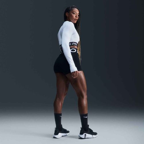 Női rövidnadrág Nike Pro Sculpt High Waisted 3" Biker fekete/fehér