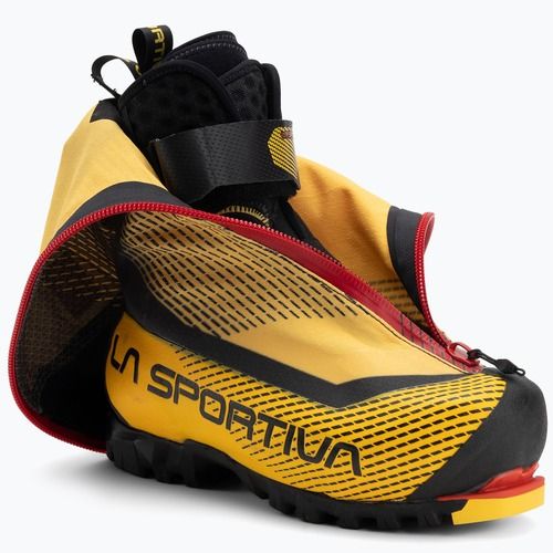 Hegymászó bakancsok La Sportiva Olympus Mons Pro yellow/black