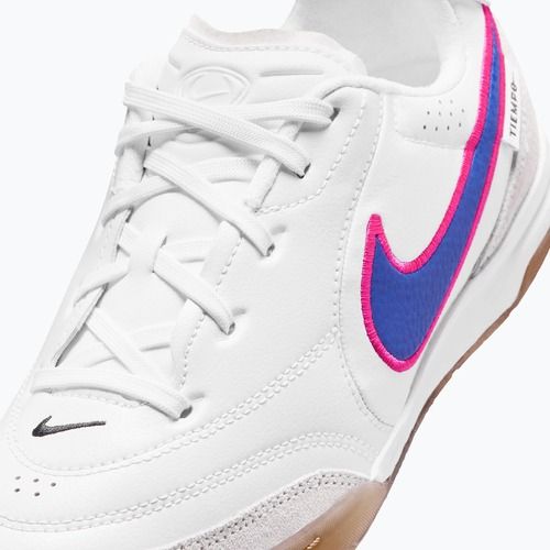 Gyerek focicipő Nike Tiempo Streetgato Jr white/pink blast/racer blue