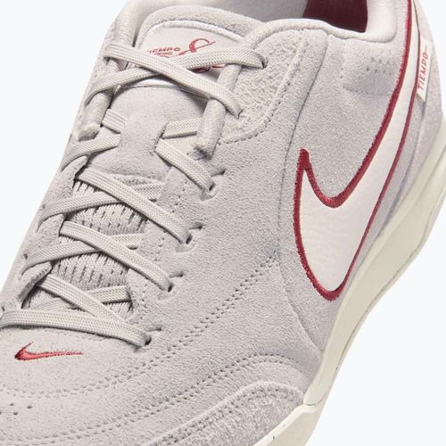 Férfi focicipő Nike Tiempo Streetgato Prm moon particle/team red/chalk