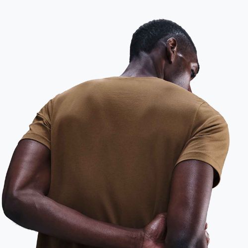 Férfi póló Nike Sportswear Club mosswood brown