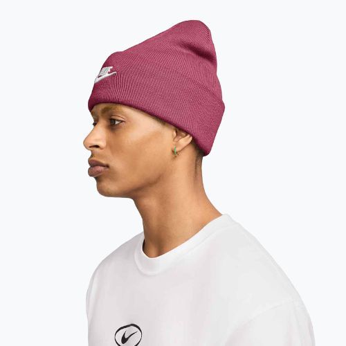 Téli sapka Nike Peak Futura Beanie sweet beet/white