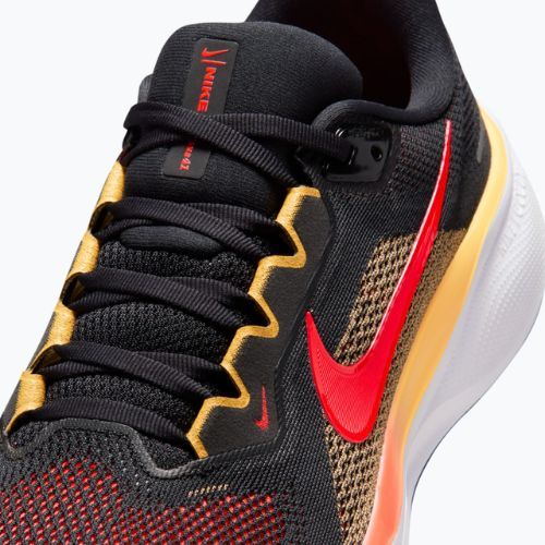 Nike Pegasus 41 férfi futócipő Black/Topaz Gold/Bright Crimson