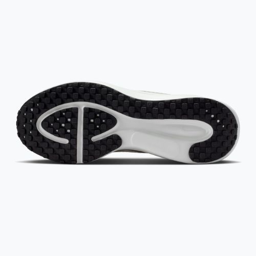 Férfi futócipő Nike Revolution 8 cargo khaki/spruce aura/spruce fog/sail