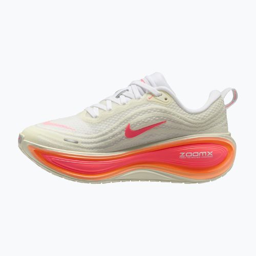Női futócipő Nike Vomero Plus sail/white/orange pulse/hot lava