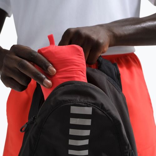 Férfi futódzseki Nike Stride Repel UV team crimson/light crimson