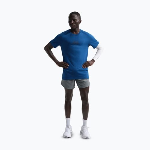 Férfi futóshort Nike Stride Dri-Fit Brief-Lined 7" smoke grey