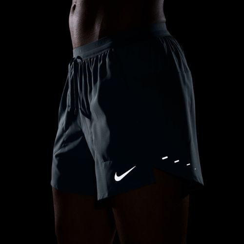 Nike Stride Dri-Fit férfi rövidnadrág, 5" belső béléssel, munkakék