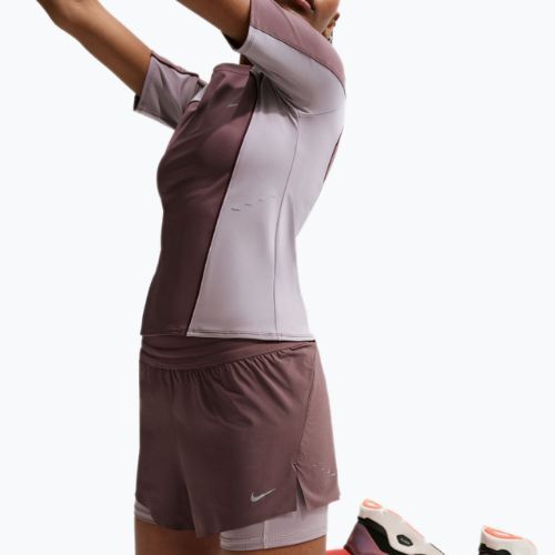 Női futóshortok Nike Swift Mid-Rise 2in1 tattoo/light violet ore