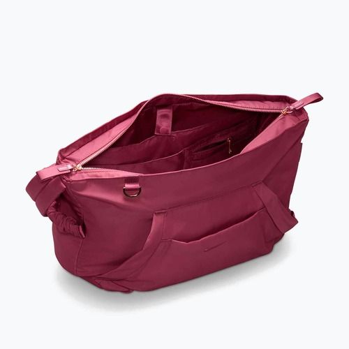 Edzőtáska Nike One 25 l sweet beet/sweet beet/sweet beet