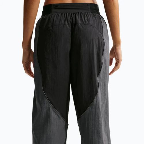 Női futónadrág Nike Swift UV Repel Mid-Rise black/iron grey