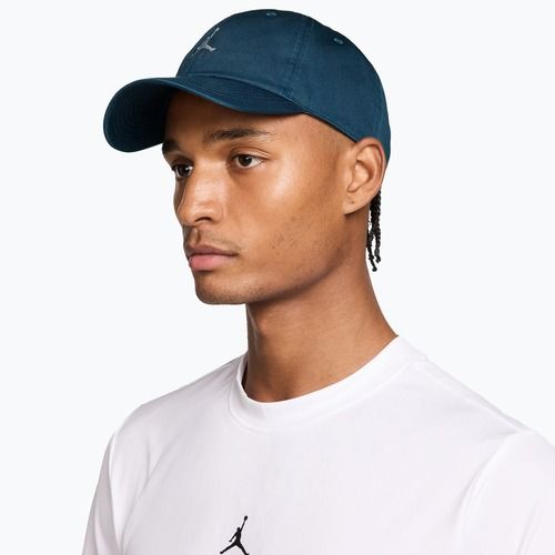 Ellenzős sapka Jordan Club Unstructured Curved-Bill squadron blue/sail
