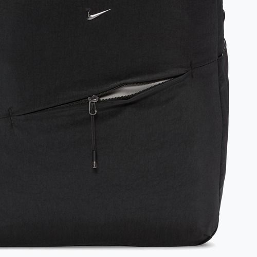 Városi hátizsák Nike Aura 24 l black/black/gunmetal
