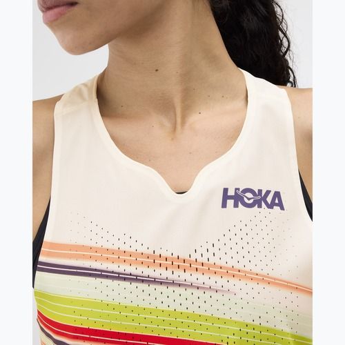 Női futópóló HOKA Race Day Singlet alabaster flare