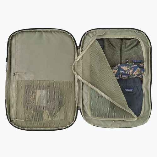 Utazótáska Patagonia Black Hole MLC 45 l weathered stone