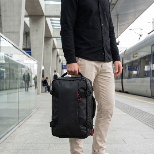 KADVA Mons 40 l fekete utazóbőrönd