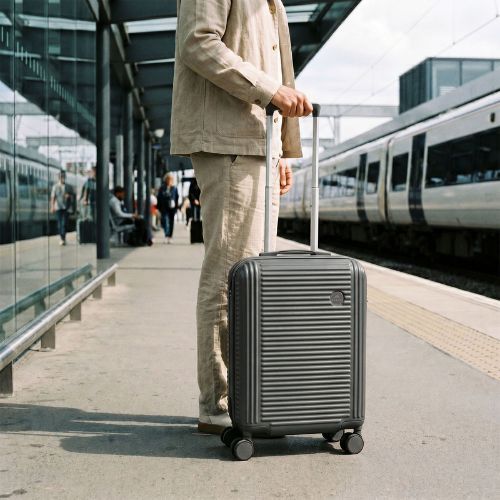Kabinbőrönd KADVA Palero 38 l szürke