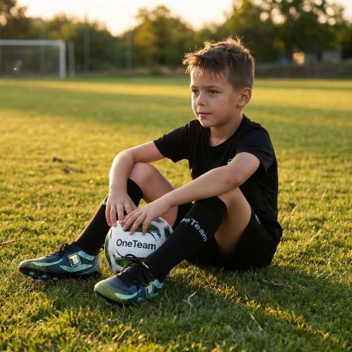 Gyerek futballmez készlet OneTeam Precision Set mez és rövidnadrág fekete
