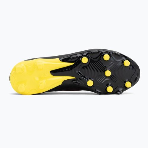 Gyerek focicipő New Balance Tekela Team V5 black 100/punch yellow/fire cracker