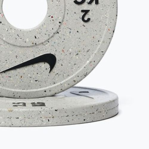 Terhelés Nike Strength Grind Change Plates 2 x 2 kg wolf grey