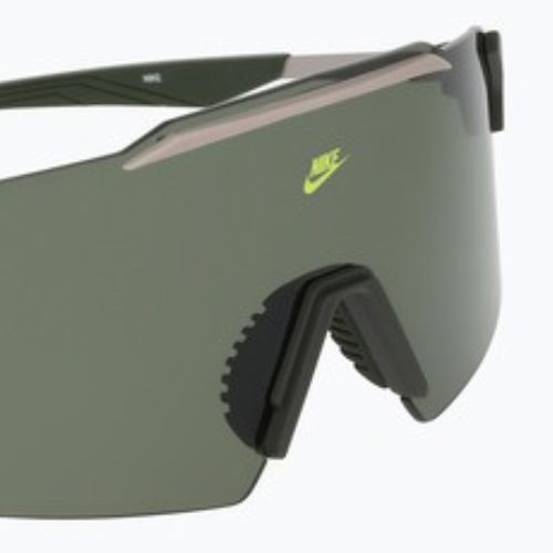 Napszemüveg Nike Limitless Shield sequoia/green