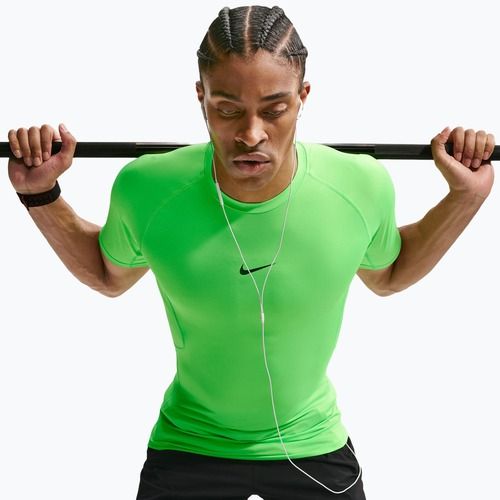 Férfi edzőpóló Nike Pro Dri-Fit Tight Fitness green strike/black