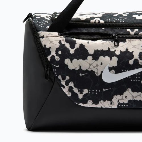 Edzőtáska Nike Brasilia Duffel Small 41 l chalk/black/white