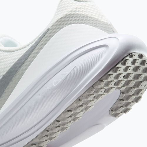 Férfi futócipő Nike Revolution 8 summit white/white/metallic silver