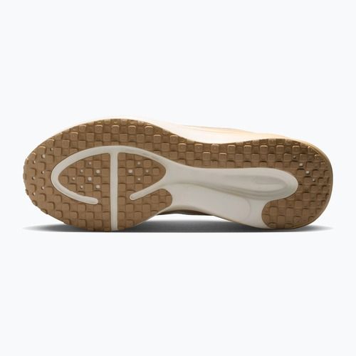 Férfi futócipő Nike Revolution 8 Extra Wide pale ivory/sanddrift/linen/sail