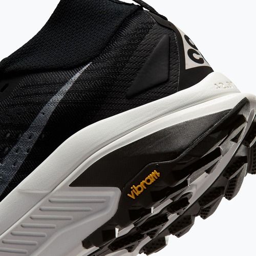 Férfi Nike ACG Zegama Trail futócipő fekete/safety narancs/summit fehér