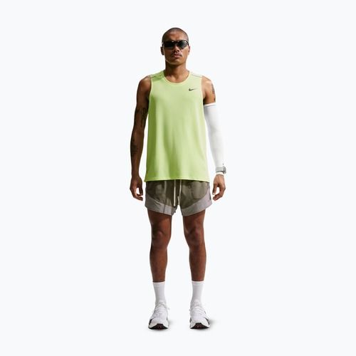 Férfi futóshort Nike Stride Dri-Fit Brief-Lined 5" light army/spruce fog