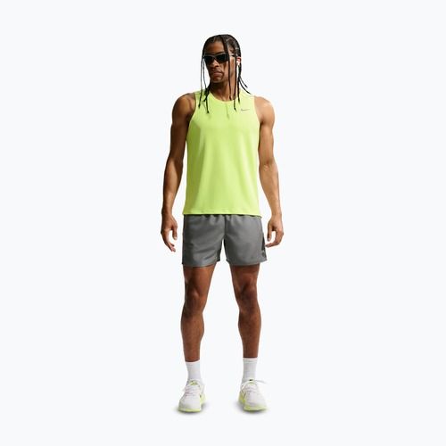 Férfi futóshort Nike Miler Dri-Fit 2in1 5" smoke grey/smoke grey