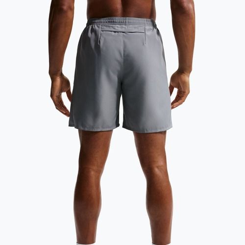 Férfi rövidnadrág Nike Miler Dri-Fit 7" smoke grey/smoke grey