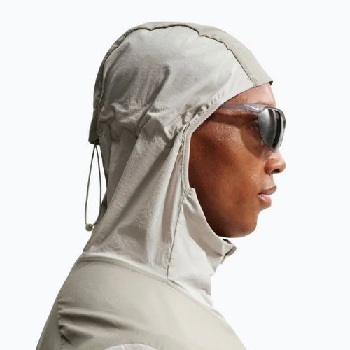 Férfi futódzseki Nike Stride Dri-Fit light army/spruce fog