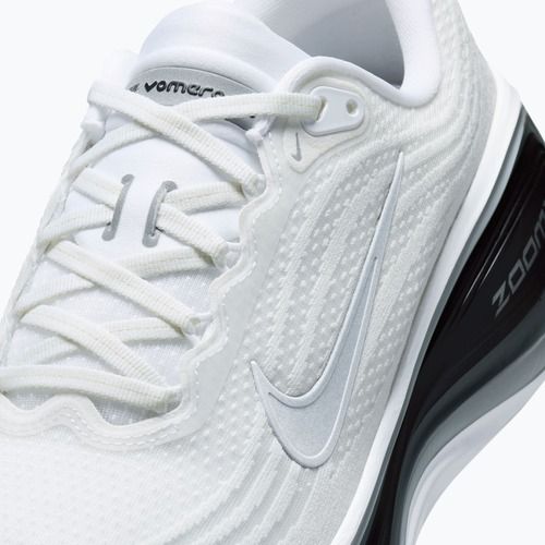 Férfi futócipő Nike Vomero Plus white/black/cool grey/metallic silver