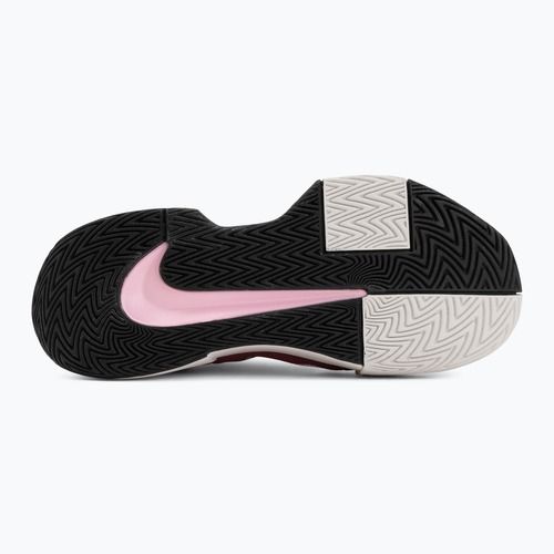 Női teniszcipő Nike GP Challenge Pro team red/vast grey/black/white