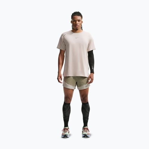 Férfi futó póló Nike Stride cream Ii/sail