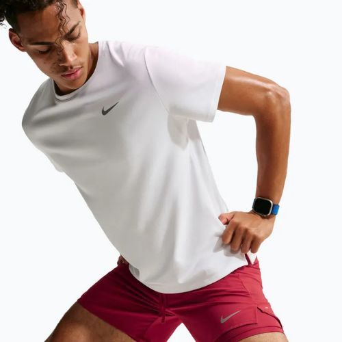 Férfi futónadrág Nike Stride Dri-Fit 2in1 7" tough red