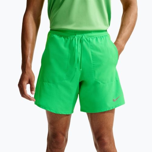 Férfi Nike Stride Dri-Fit rövidnadrág, bélelt, 5" zöld szikra