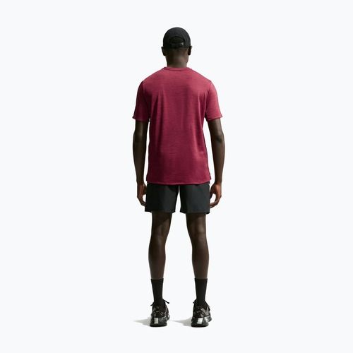 Férfi futó póló Nike Miler Dri-Fit UV tough red/mystic dates