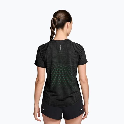 Női futó póló Nike Swift Aero-Fit black/light green spark
