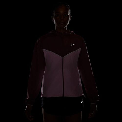 Női futókabát Nike Tempo Windrunner pink smoke/pink rise