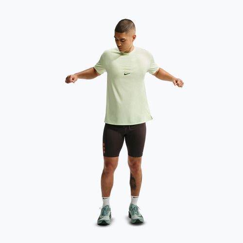 Férfi futóleggingsek Nike Fast tar