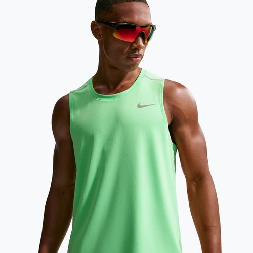 Férfi futó póló Nike Miler illusion green