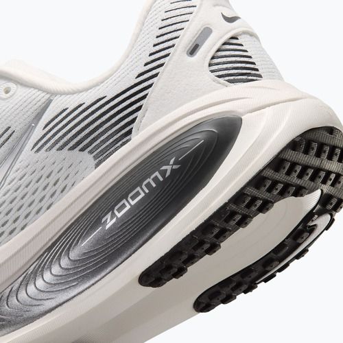 Női futócipők Nike Vomero 18 summit white/sail/metallic silver