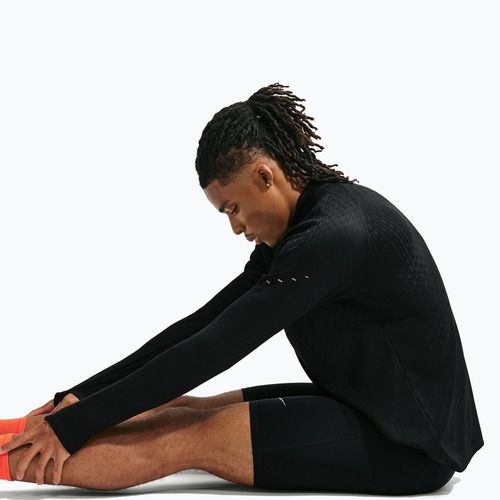 Férfi pulóver Nike Stride black
