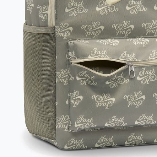 Városi hátizsák Nike Heritage 23 l light army/light khaki/light khaki